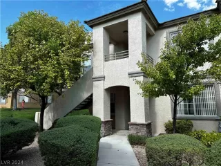 Photo #2: 2600491 Listing 