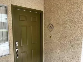 Photo #3: 2600491 Listing 