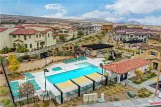 Photo #1: 2600517 Listing 