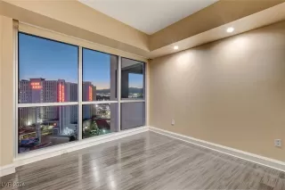 Photo #4: 2600528 Listing 