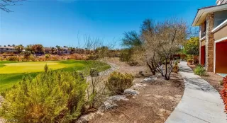 Photo #2: 2600549 Listing 