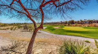 Photo #4: 2600549 Listing 