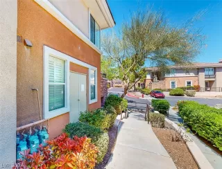 Photo #6: 2600549 Listing 