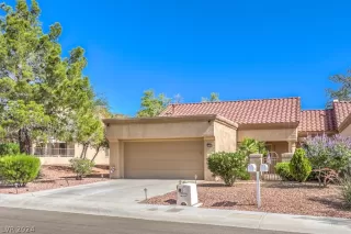 Photo #1: 2600552 Listing