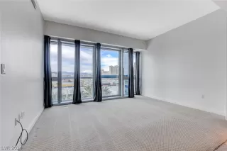 Photo #1: 2600567 Listing 