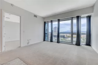 Photo #2: 2600567 Listing 