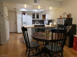 Photo #6: 2600586 Listing 