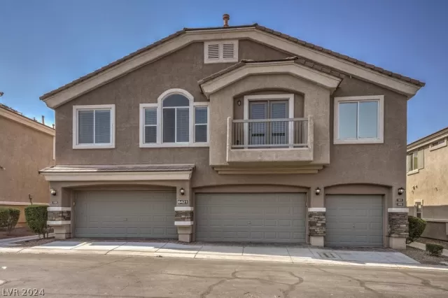 MLS: 2600591 Condo For Sale