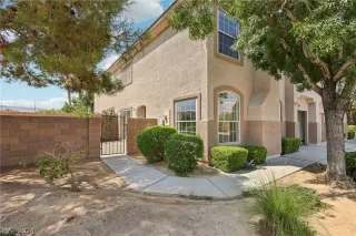 Photo #2: 2600629 Listing 