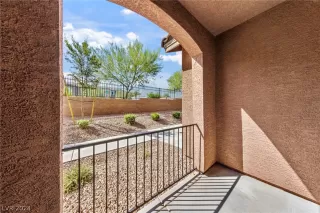 Photo #1: 2600645 Listing 