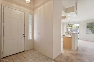 Photo #3: 2600653 Listing 