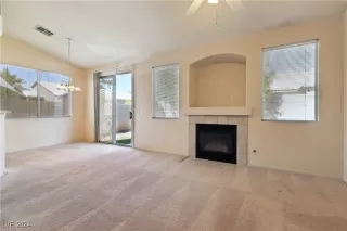 Photo #5: 2600653 Listing 