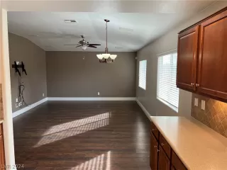 Photo #2: 2600656 Listing 