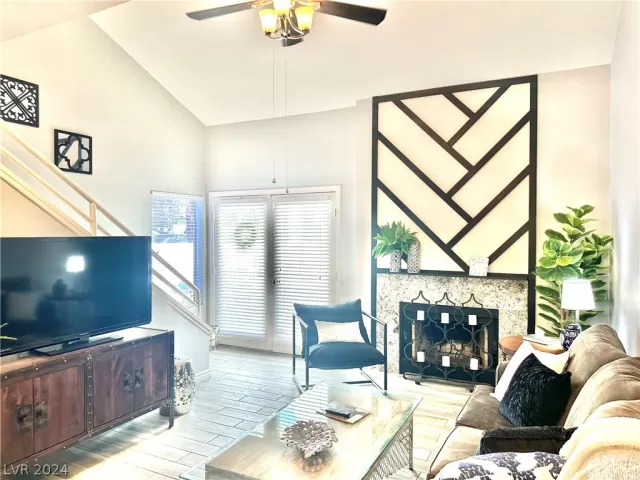 MLS: 2600694 Condo For Sale