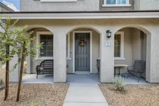 Photo #3: 2600715 Listing