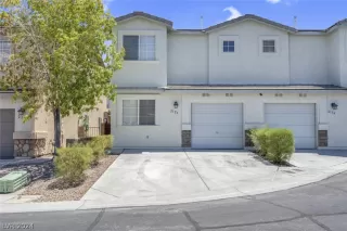 Photo #1: 2600727 Listing