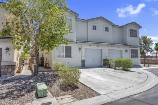 Photo #2: 2600727 Listing