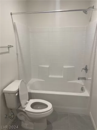 Photo #6: 2600771 Listing