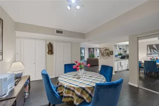 Photo #3: 2600833 Listing 