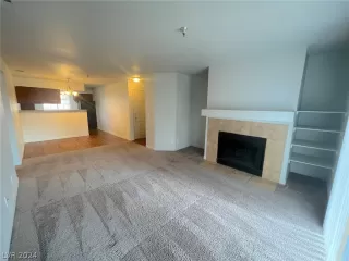 Photo #1: 2600838 Listing 