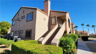 Photo #1: 2600871 Listing 