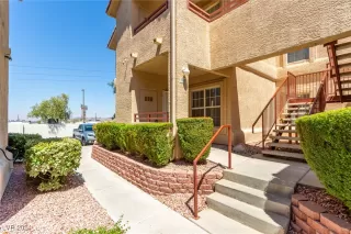 Photo #2: 2600875 Listing 