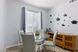 Photo #6: 2600942 Listing