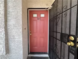 Photo #2: 2600945 Listing