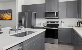 Photo #2: 2601003 Listing