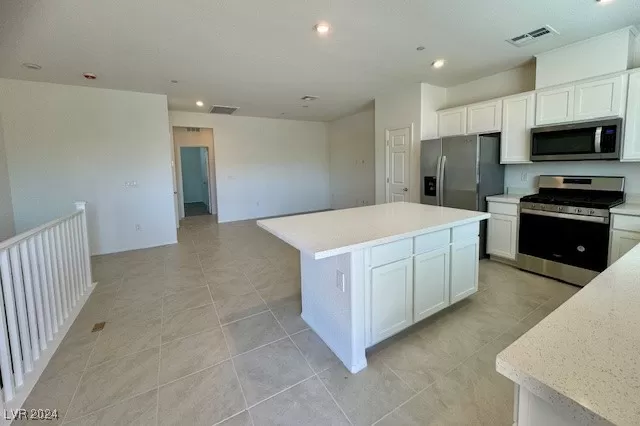 MLS: 2601009 Condo For Sale