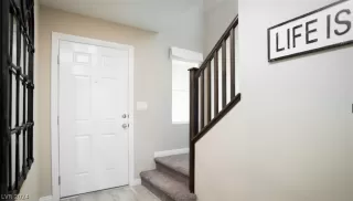 Photo #4: 2601009 Listing 