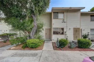 Photo #5: 2601014 Listing