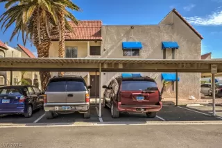 Photo #1: 2601030 Listing