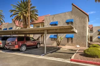 Photo #2: 2601030 Listing