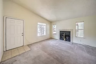 Photo #6: 2601030 Listing