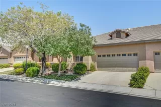 Photo #6: 2601041 Listing 