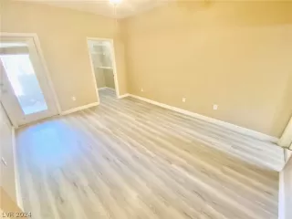 Photo #6: 2601065 Listing 