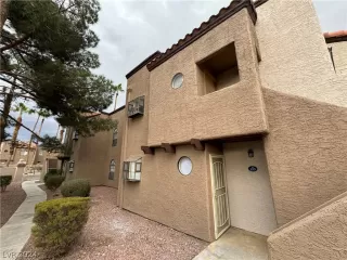 Photo #1: 2601073 Listing 