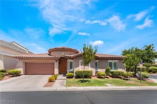 Photo #2: 2601076 Listing