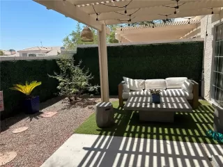 Photo #2: 2601077 Listing 