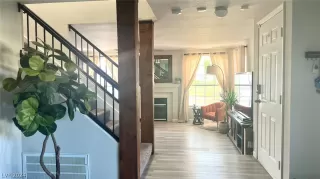 Photo #5: 2601077 Listing 