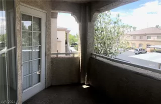 Photo #1: 2601087 Listing 