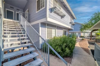 Photo #2: 2601092 Listing 