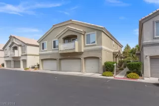 Photo #1: 2601101 Listing