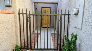 Photo #1: 2601108 Listing 