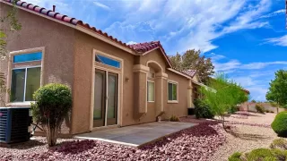 Photo #4: 2601170 Listing