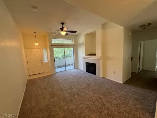 Photo #2: 2601192 Listing 