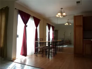 Photo #6: 2601199 Listing 