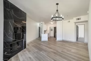 Photo #3: 2601213 Listing