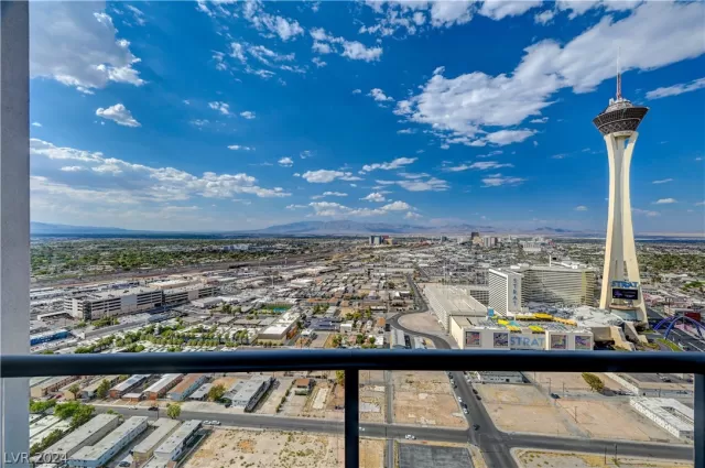 MLS: 2601253 Condo For Sale